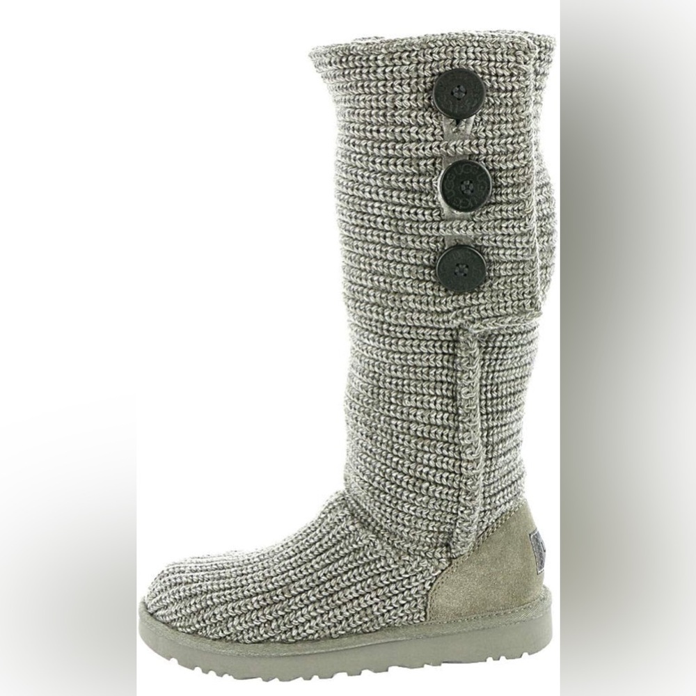 UGG classic cardi winter boots